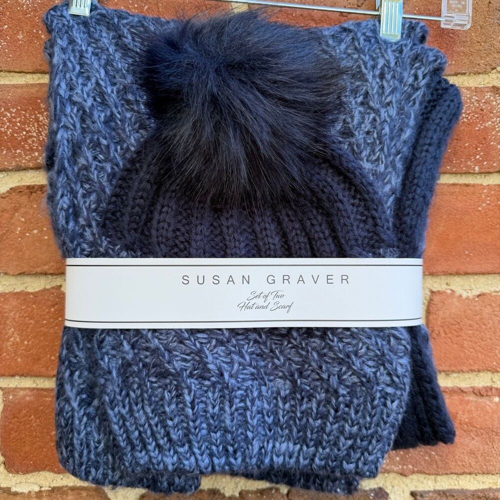 Set of Two Susan Graver Women's Faux Fur Pom-Pom Beanie Hat and Scarf blue NWT